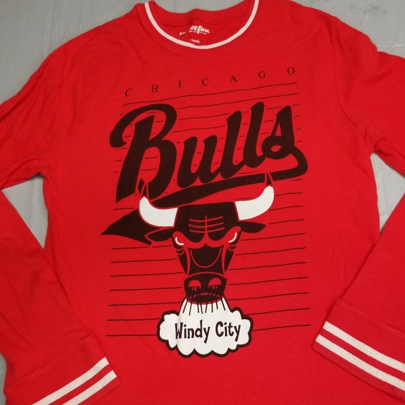 hardwood CLASSICS Sweaters - Women's Chicago Bulls Jordan Windy City Sweater L